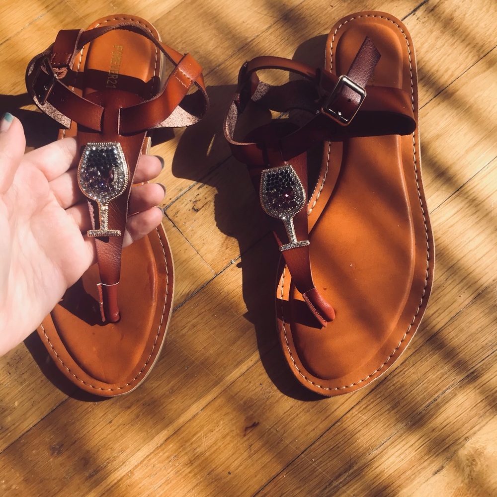Wine Time Summer Beach Sandals Cognac Purple Gems